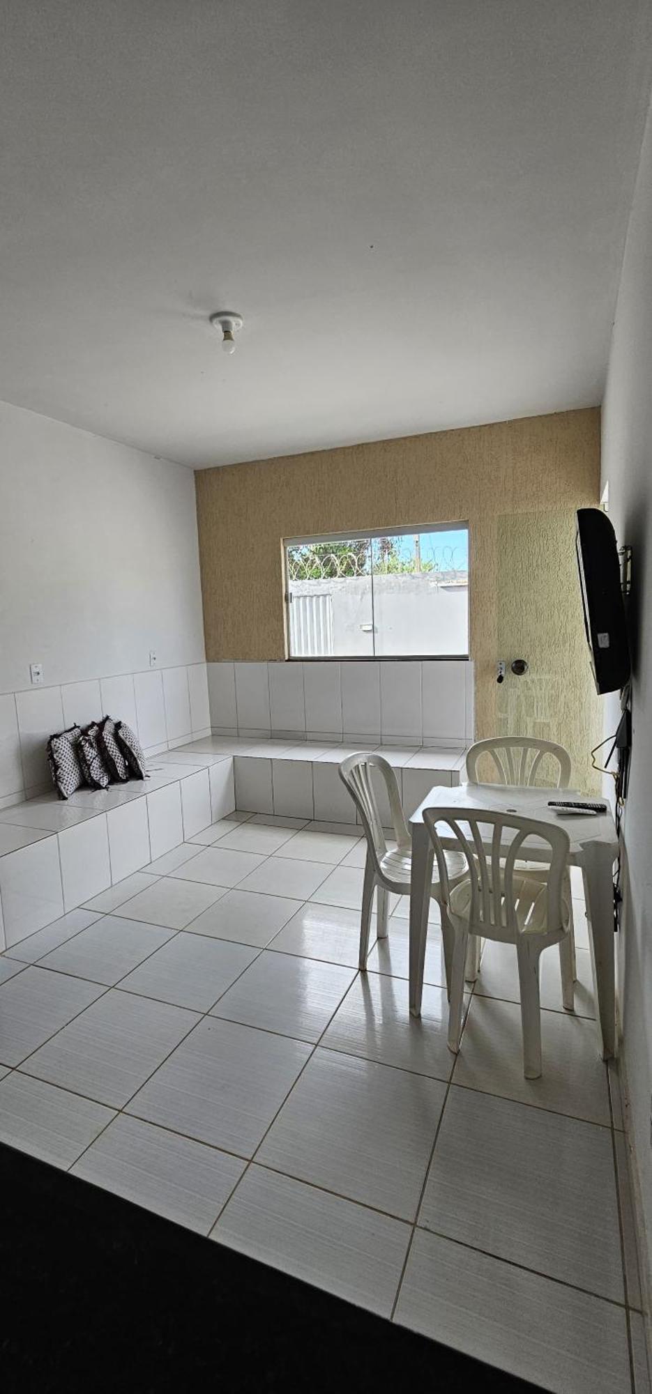 Casa Em *